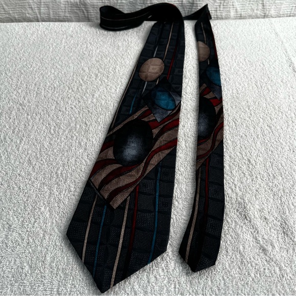 Vintage Oscar de la Renta 100% Imported Silk Tie Made in USA Blue Artsy Wide Tie - Picture 1 of 10